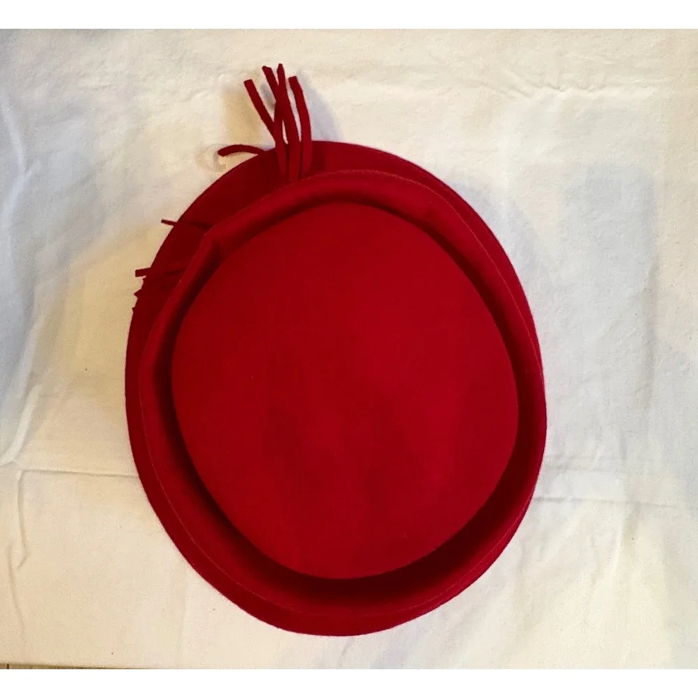 Betmar‎ New York Red 100% 78uWool Hat Womens Wide Brim Western Fringe NWT